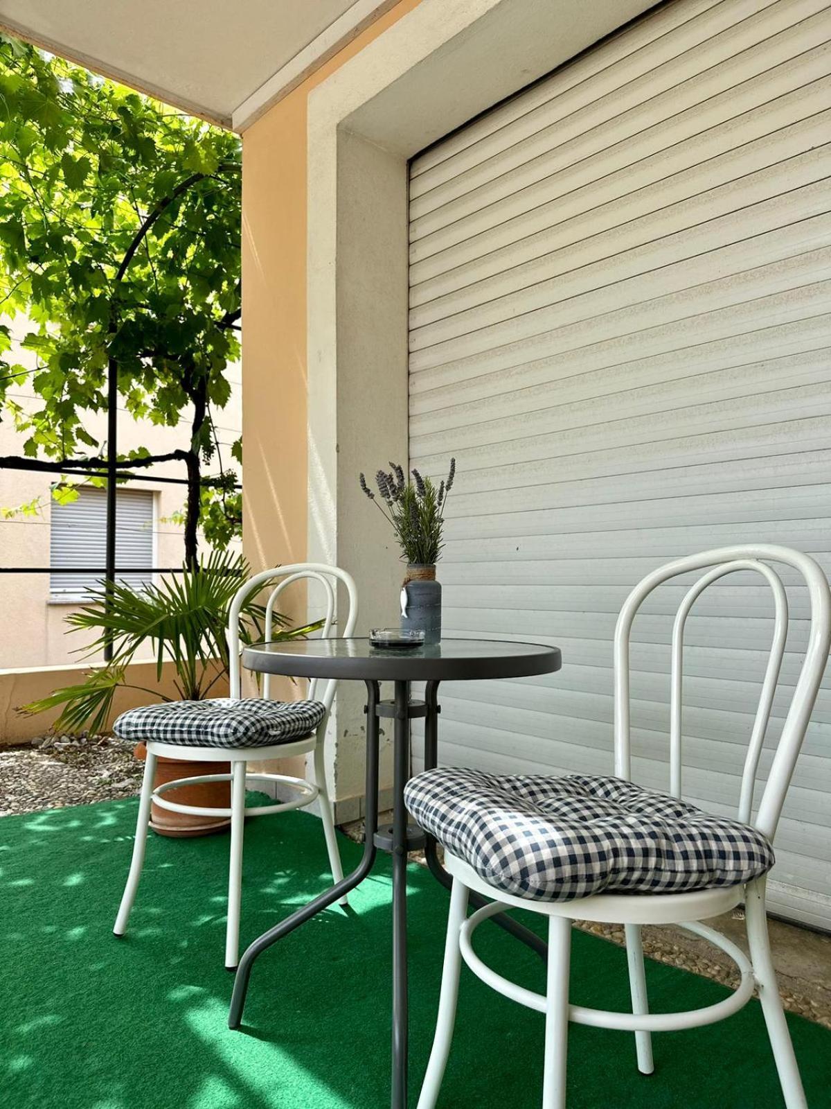 Delfin Apartments Zadar Bagian luar foto